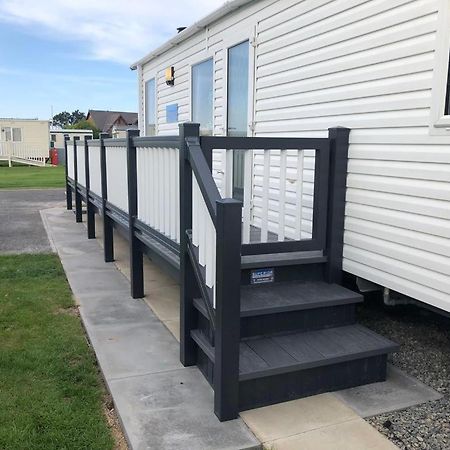 Pg177 Golden Palm Resort 8 Berth Caravan With Decking Chapel St. Leonards Extérieur photo